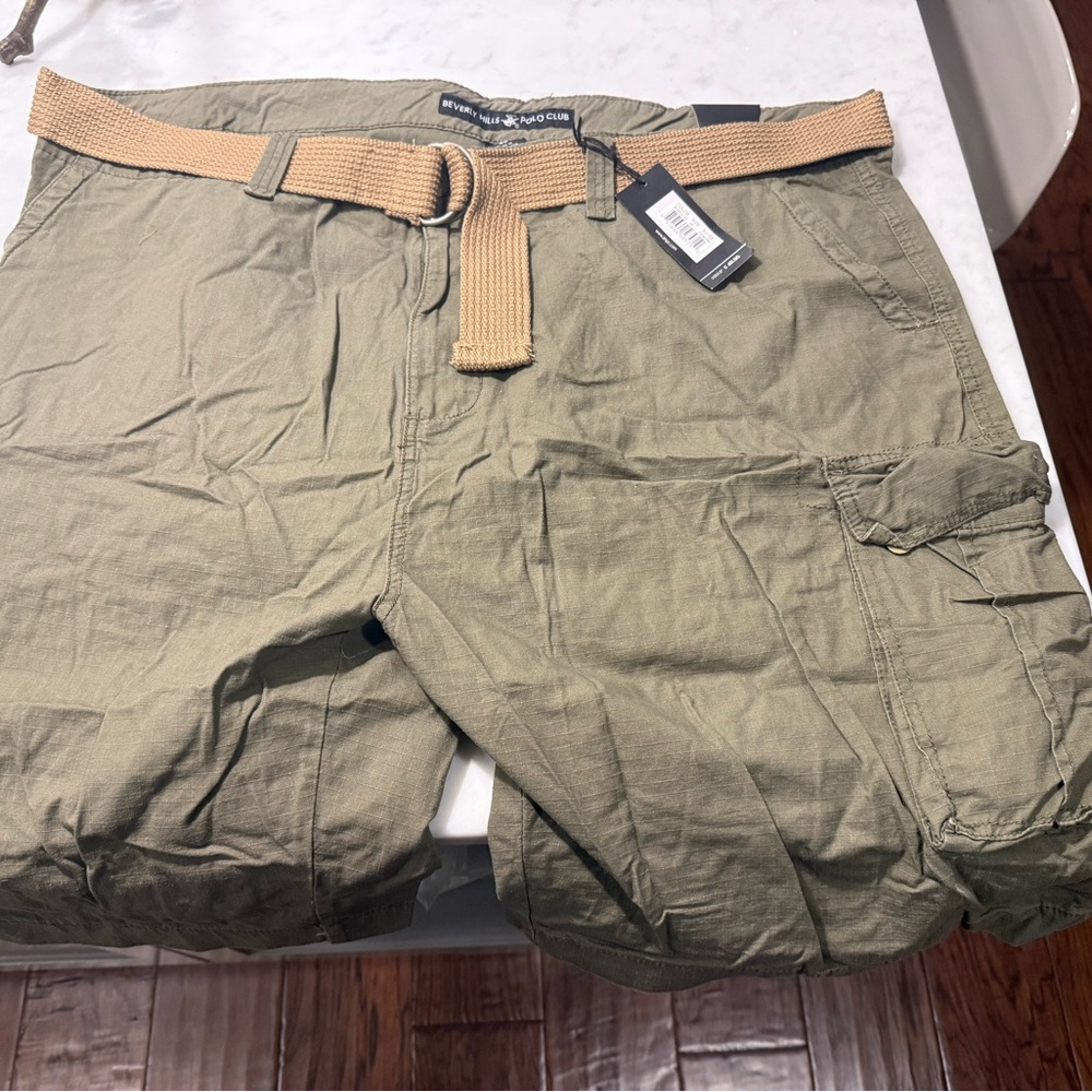 Urban Pipeline Khaki Cargo Shorts with Belt